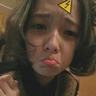 美女COS《巫师3》叶奈法惊艳绝伦 白嫩香肩紫眸勾人